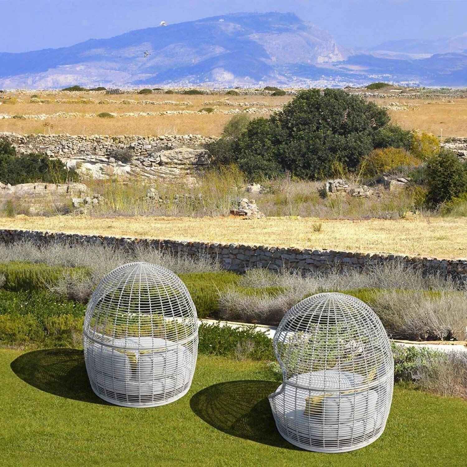 Лежальня с крышей KOKOON