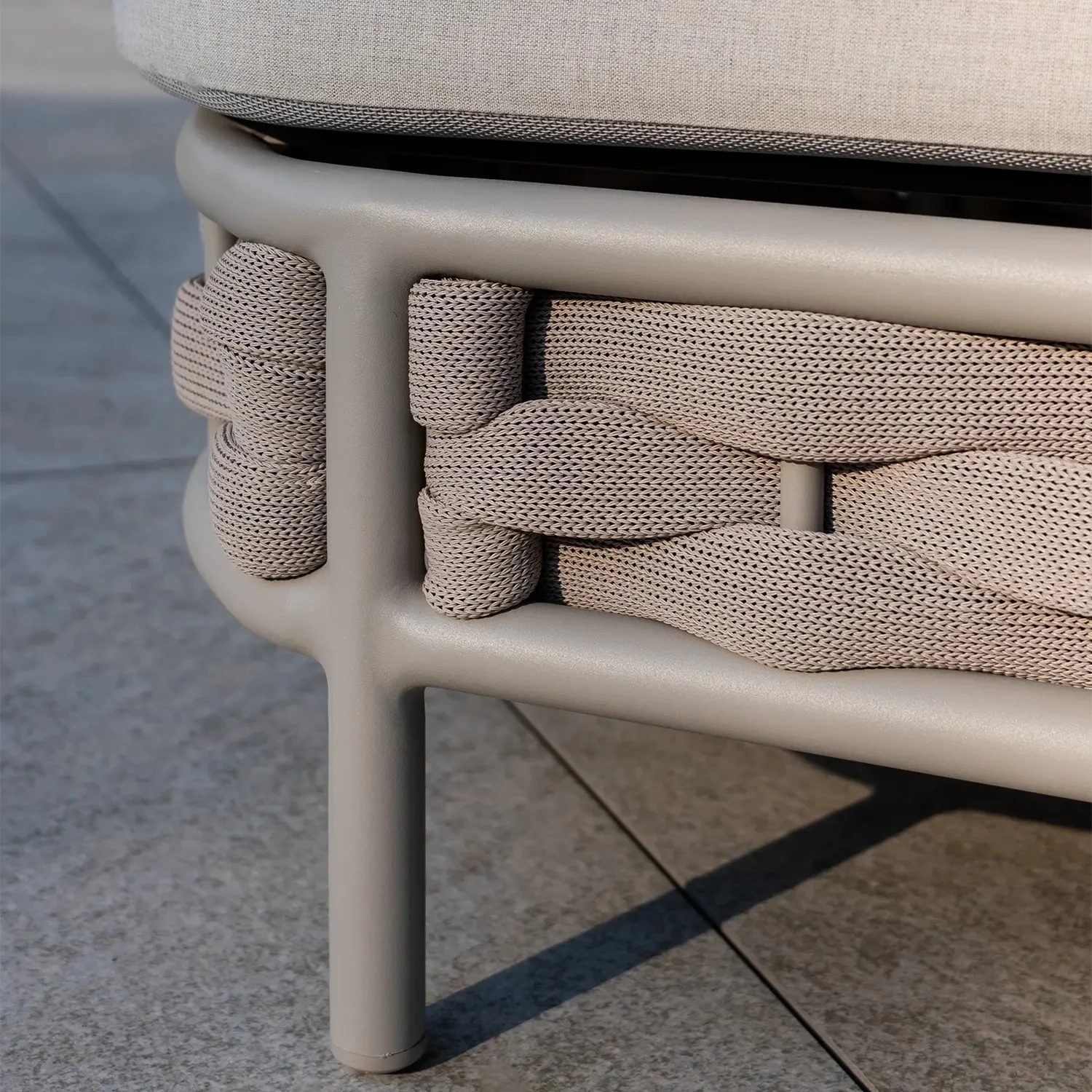 Шезлонг ЛУП (LOOP)