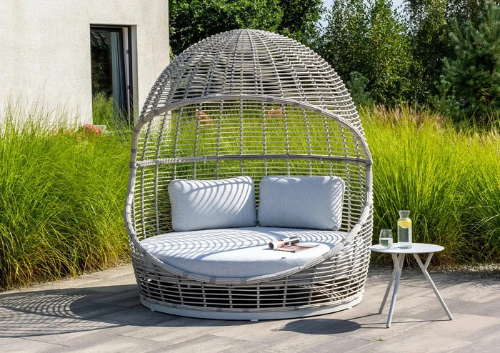 Лежальня с крышей KOKOON