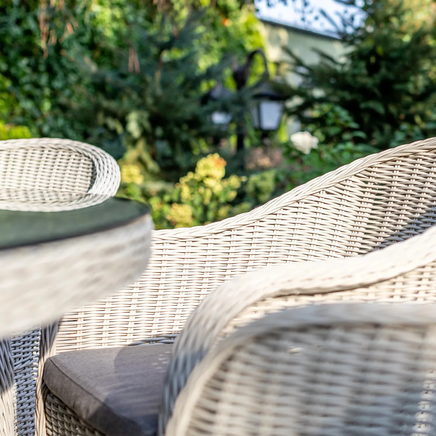 Обеденный комплект RONDO 180 + LEONARDO Белый