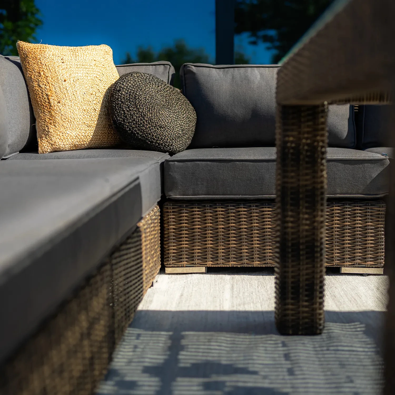 Обеденный комплект MILANO III Песочный