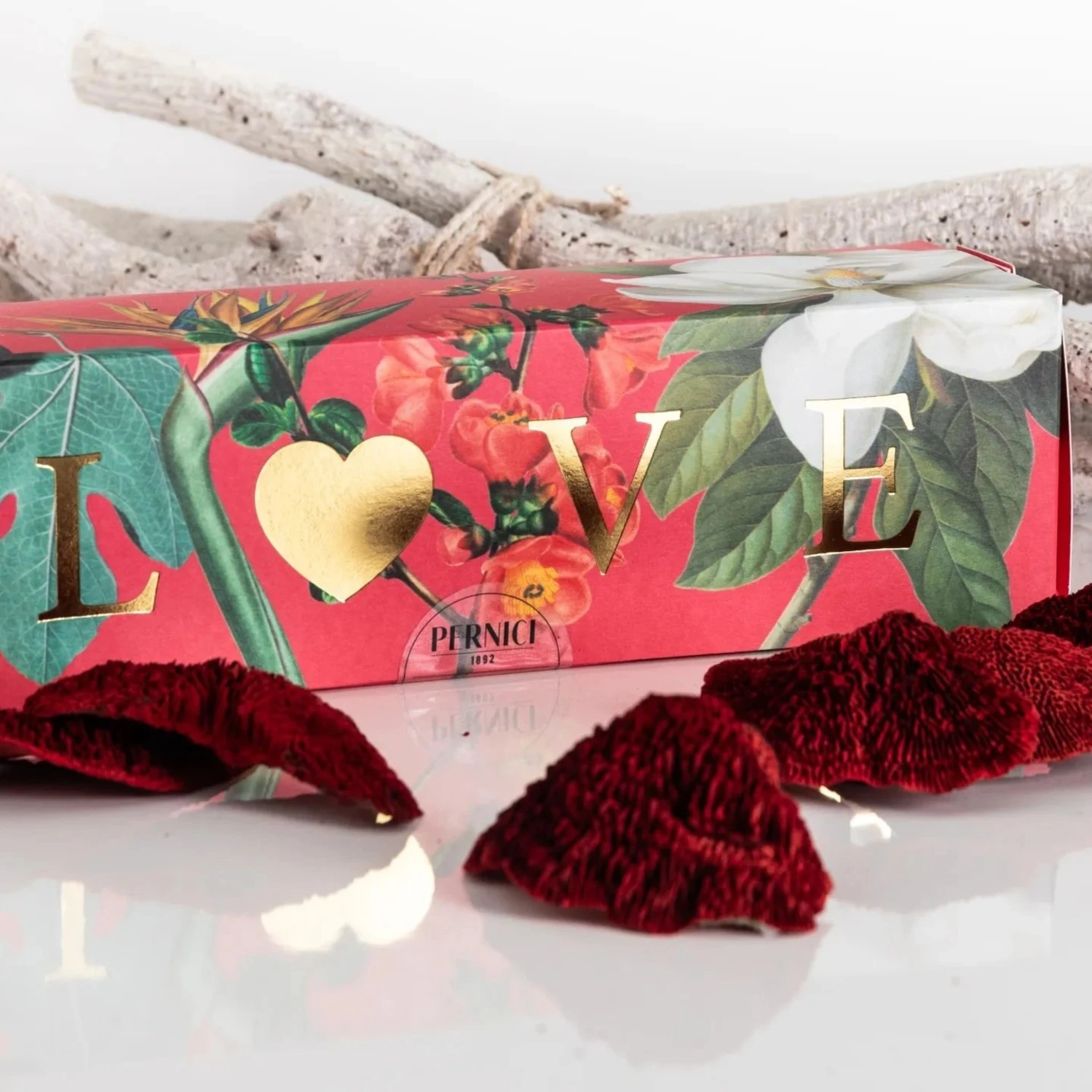 Набор свечей «LOVE»