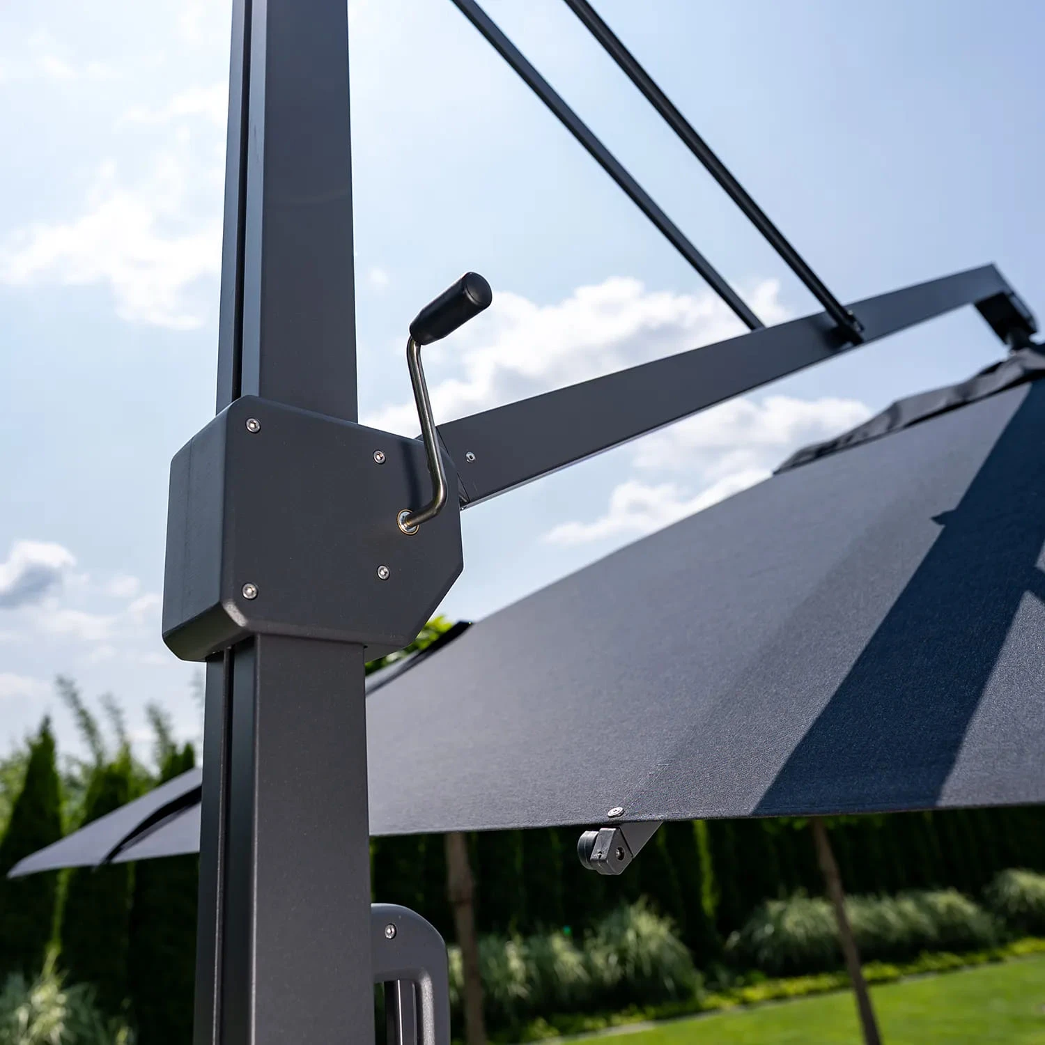 Садовый зонт ICON Premium 3,5x3,5 Manhattan