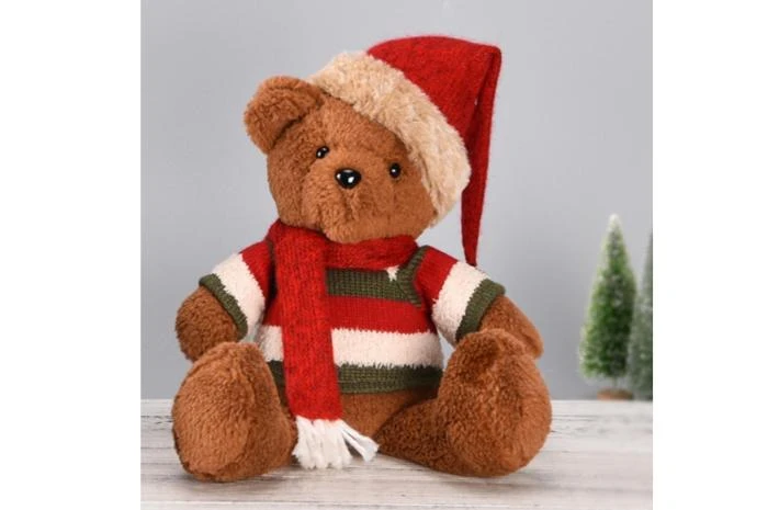 Мишка «JESSE» в шапке гномика