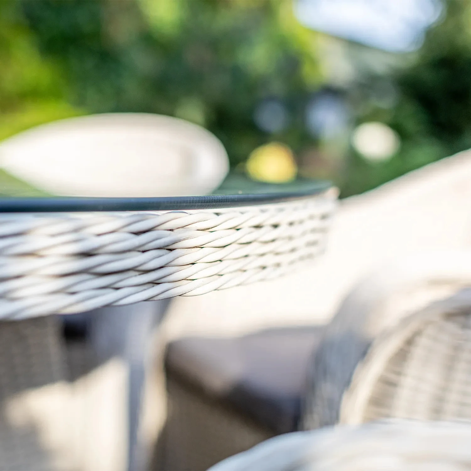 Обеденный комплект RONDO 180 + LEONARDO Белый