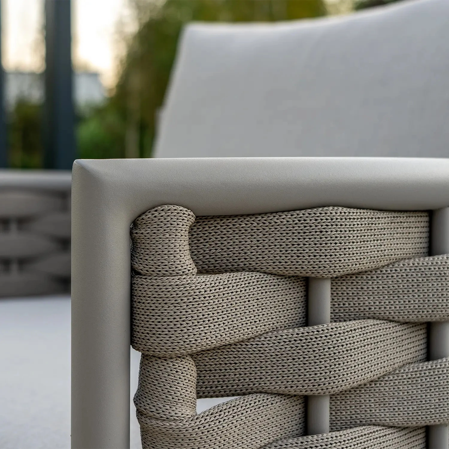 Крутящееся кресло LOOP