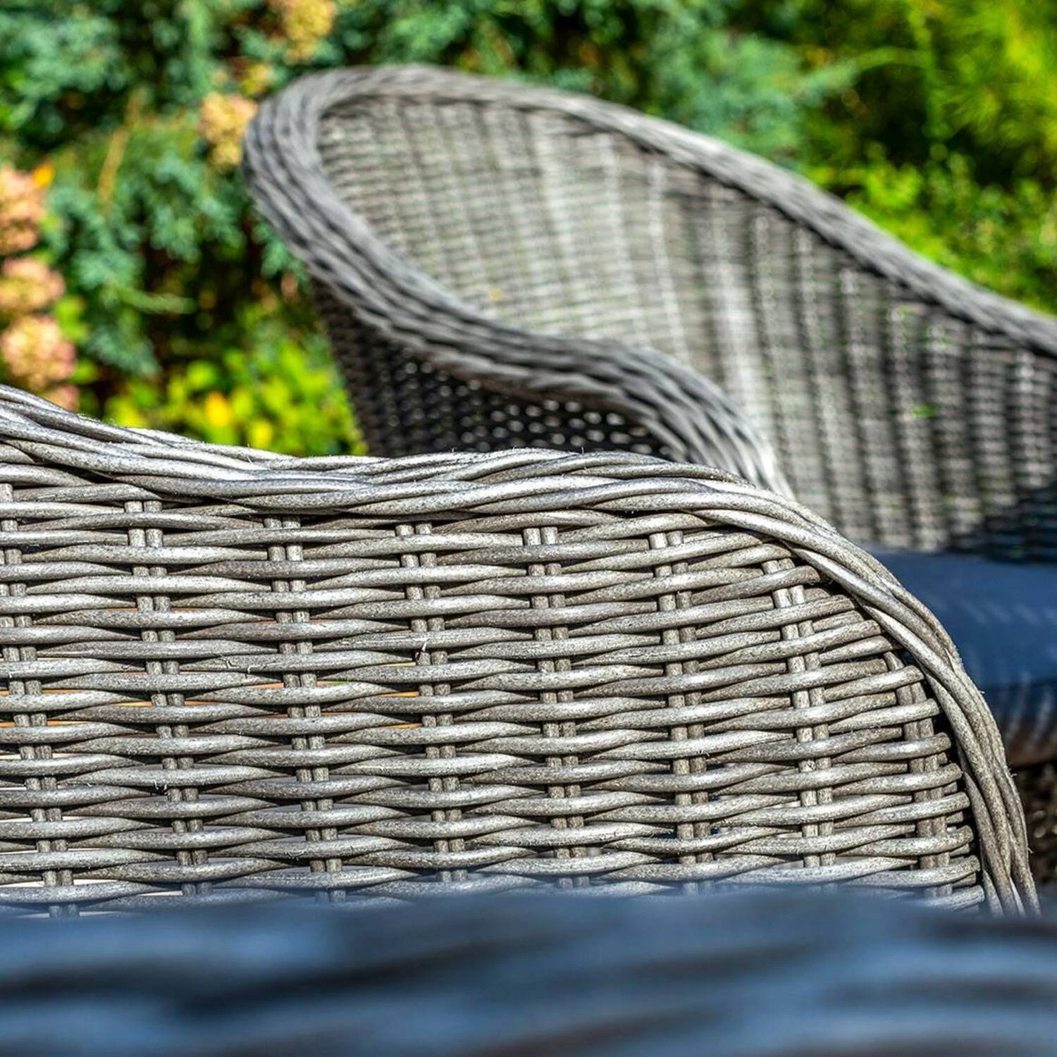 Обеденный комплект FILIP + LEONARDO Серый