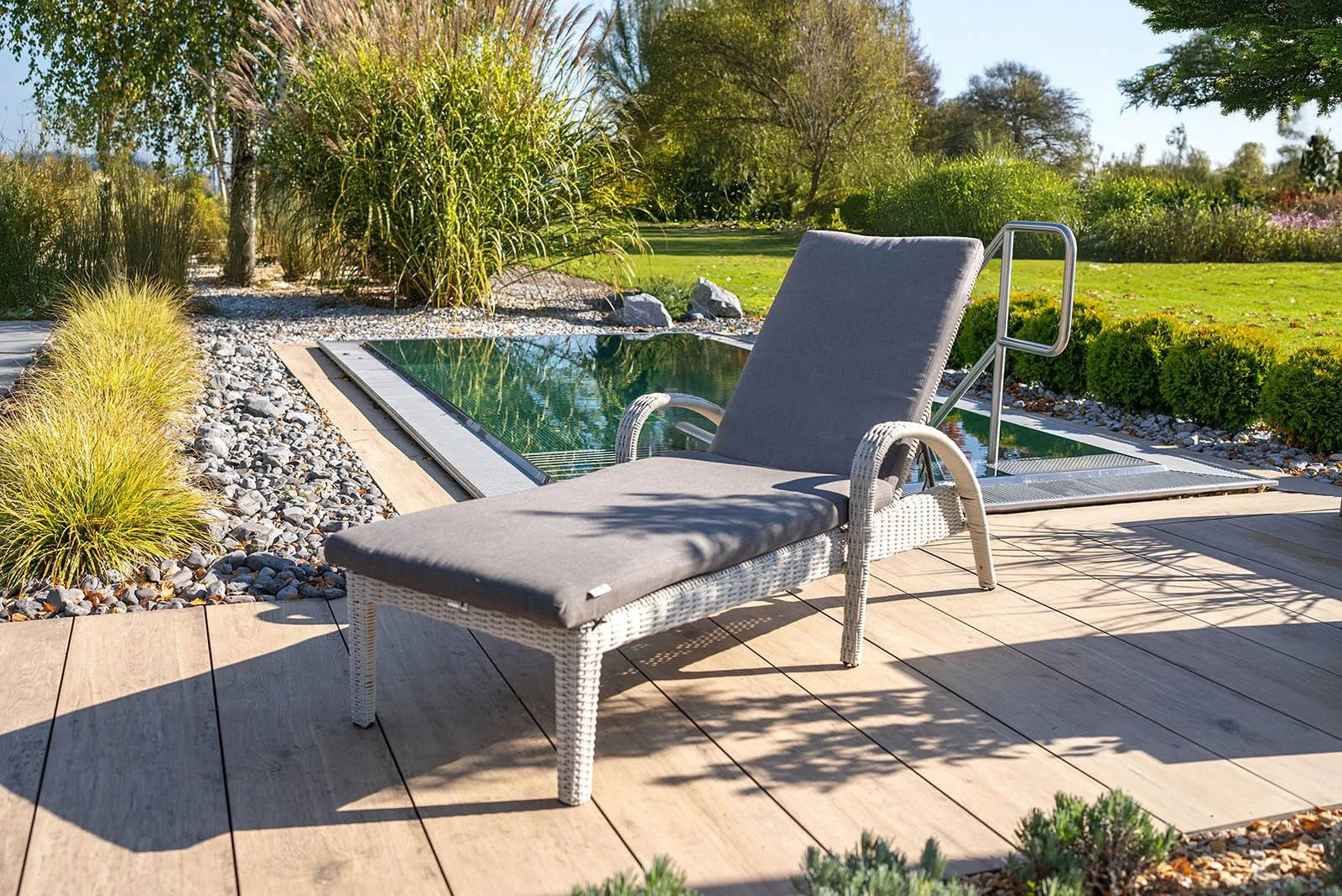 Шезлонг GRAZIA Белый