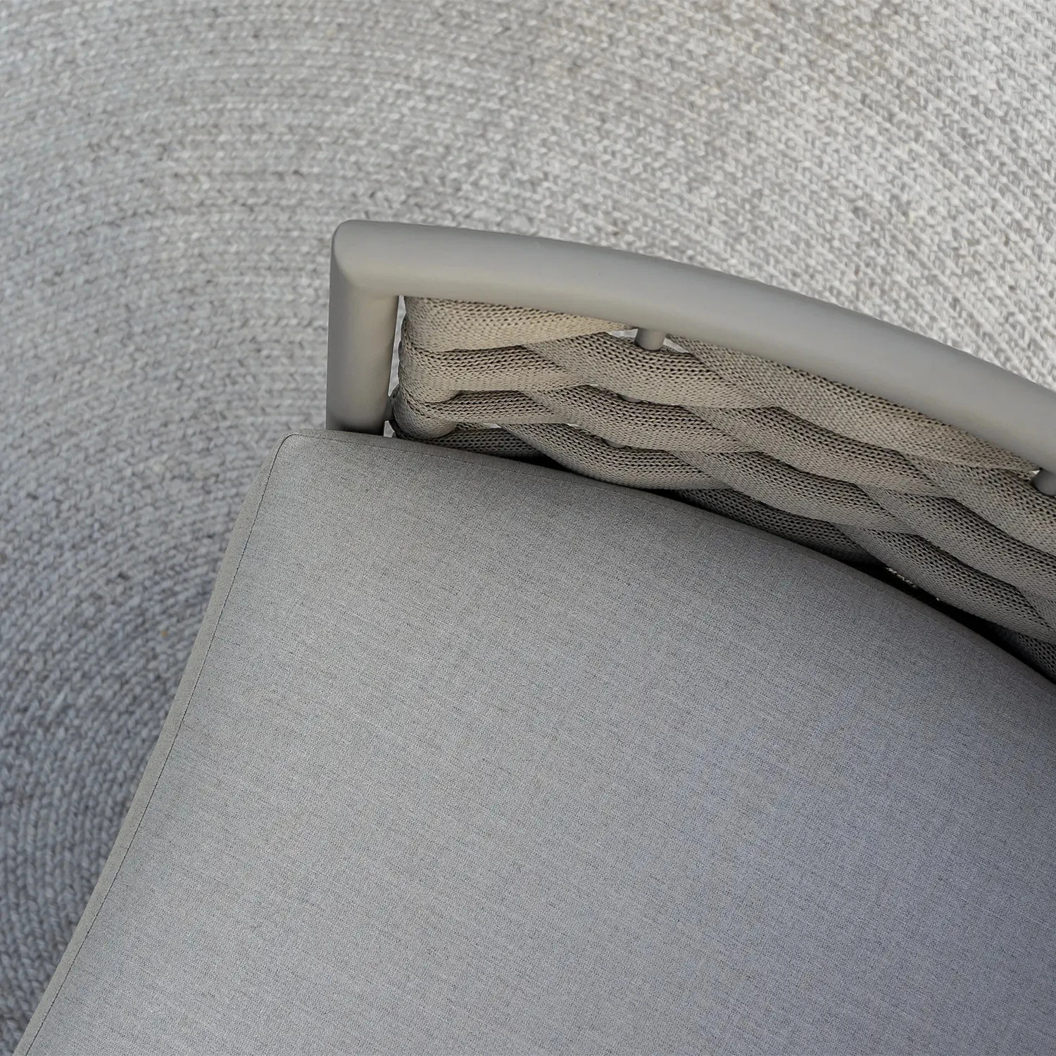 Крутящееся кресло LOOP