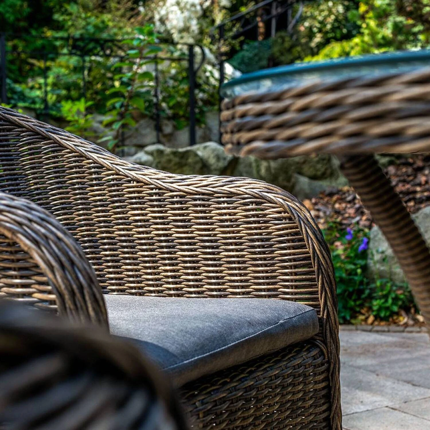 Кресло LEONARDO Песочный