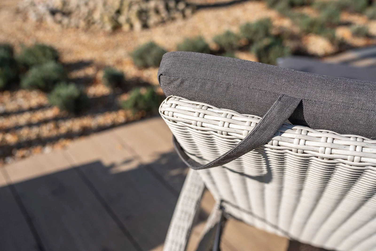 Шезлонг GRAZIA Белый