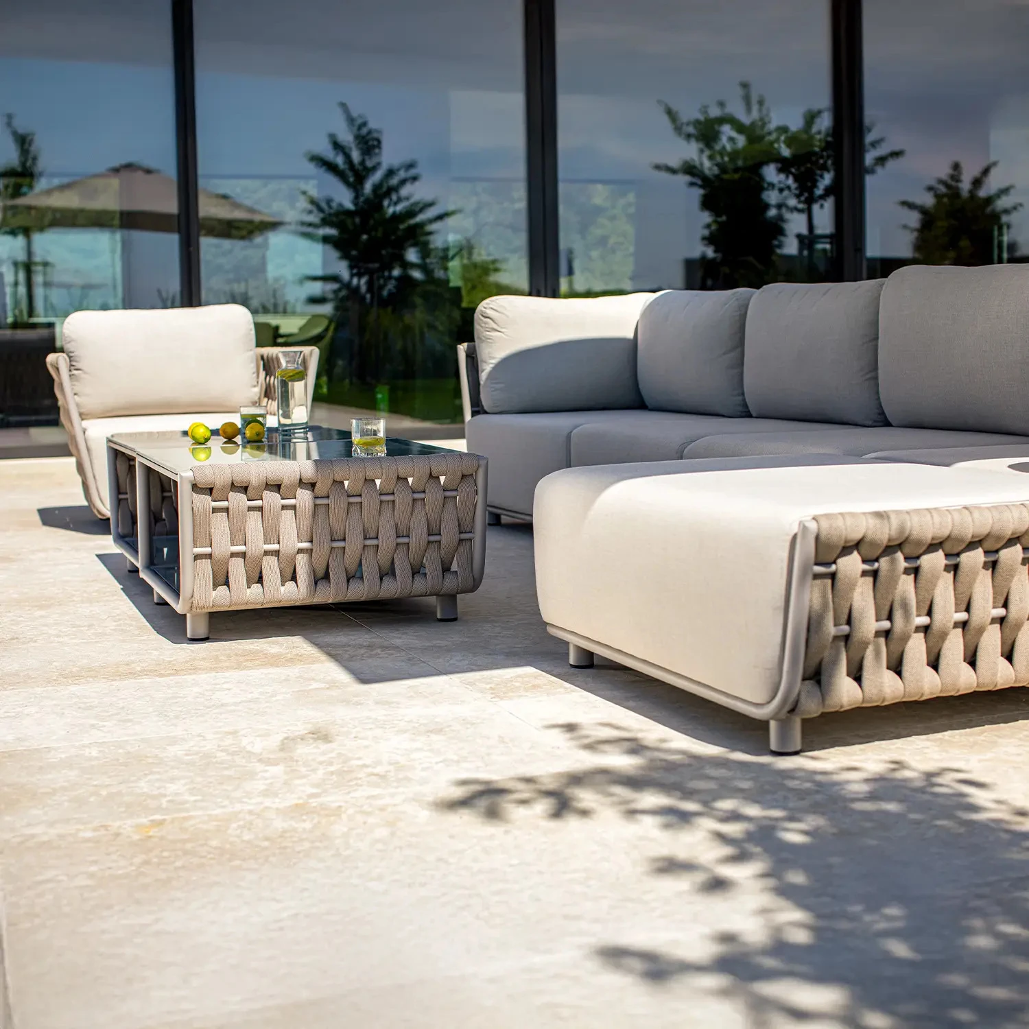 Журнальный столик HUG Бежевый