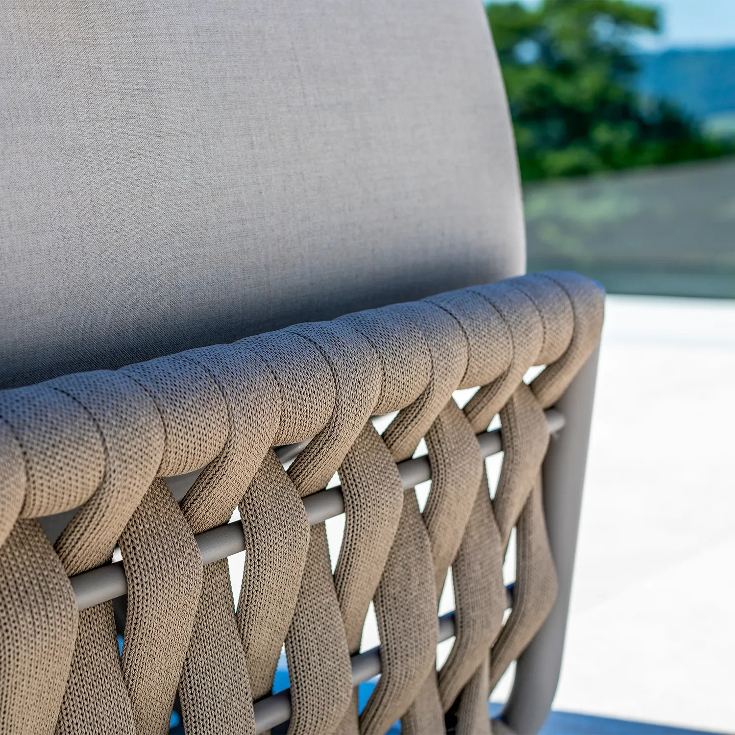 Шезлонг HUG Бежевый