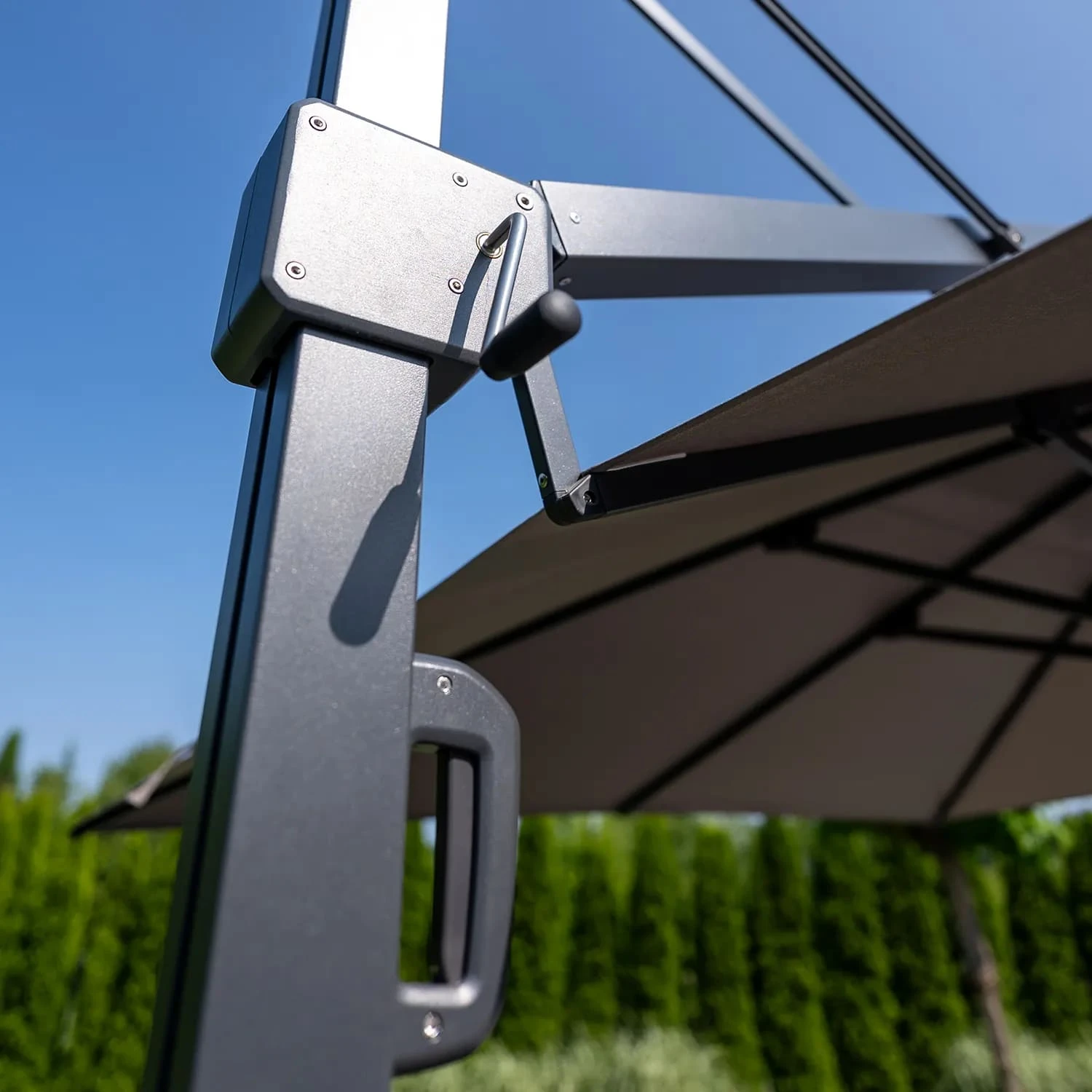 Садовый зонт ICON Premium 3,5x3,5 Manhattan