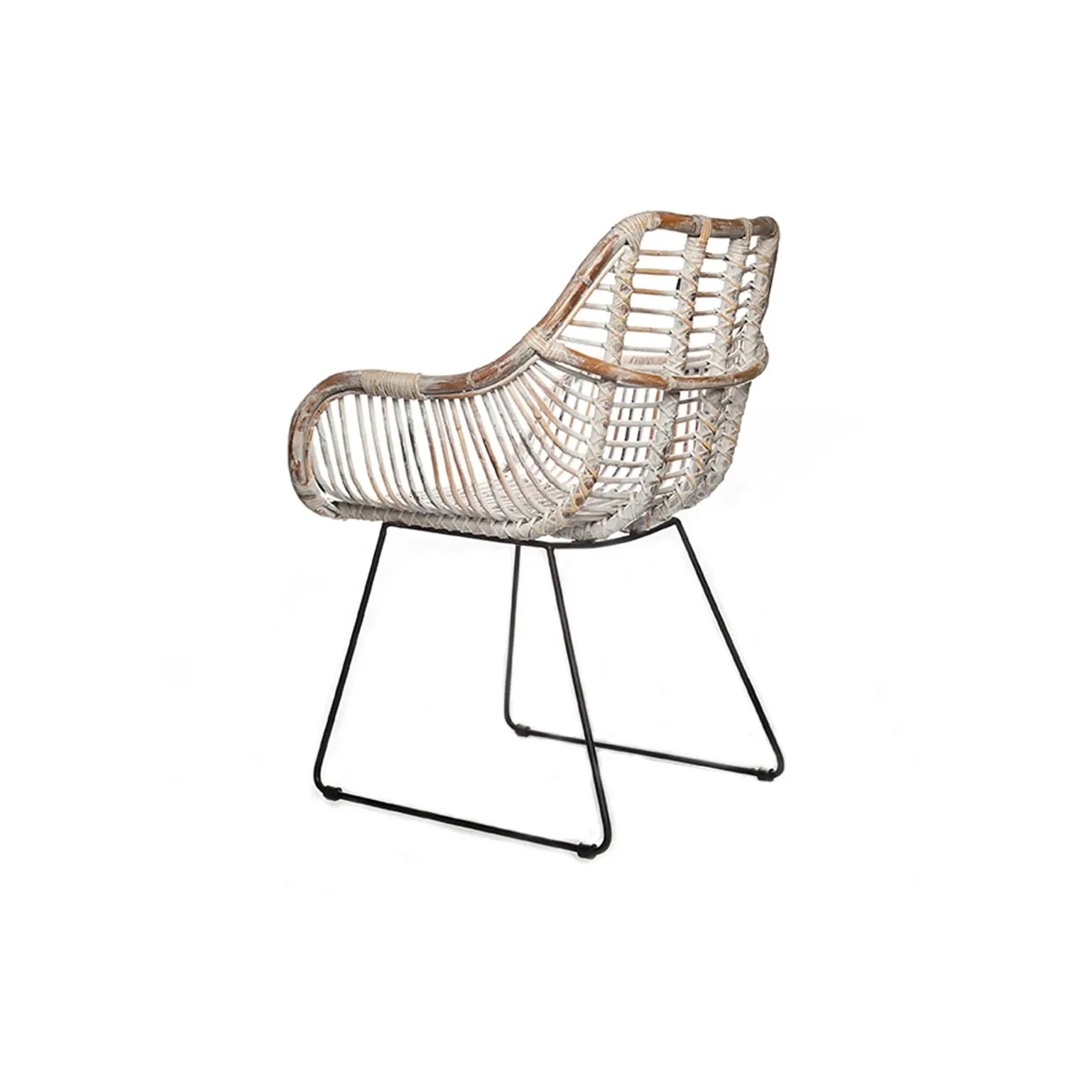 Ретро-кресло из выбеленного натурального ротанга LAVAL