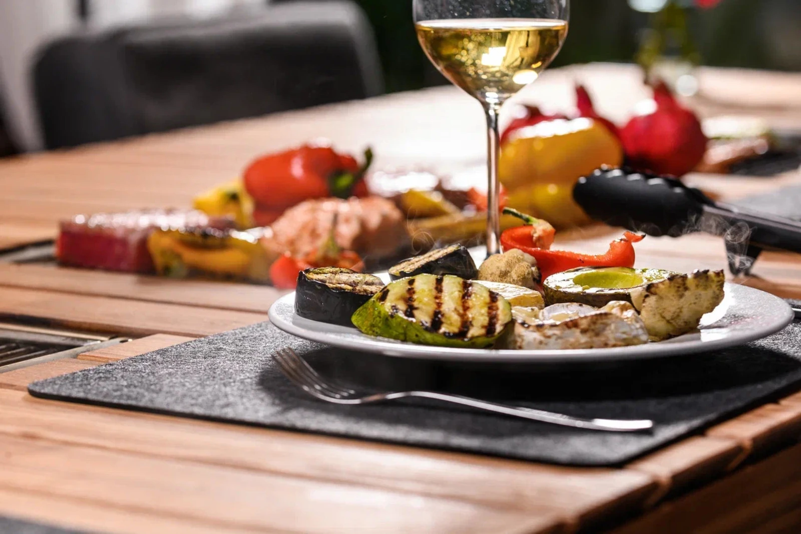 Стол с грилем FESTAVOLO MEDIO