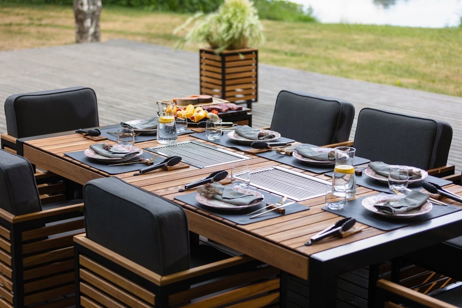 Стол с грилем FESTAVOLO MEDIO