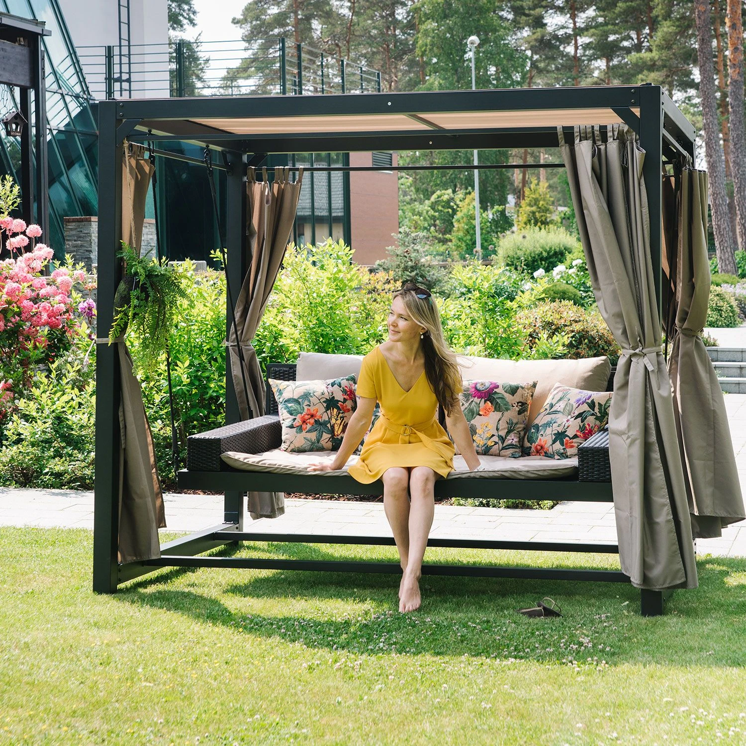 Качели BARCELONA