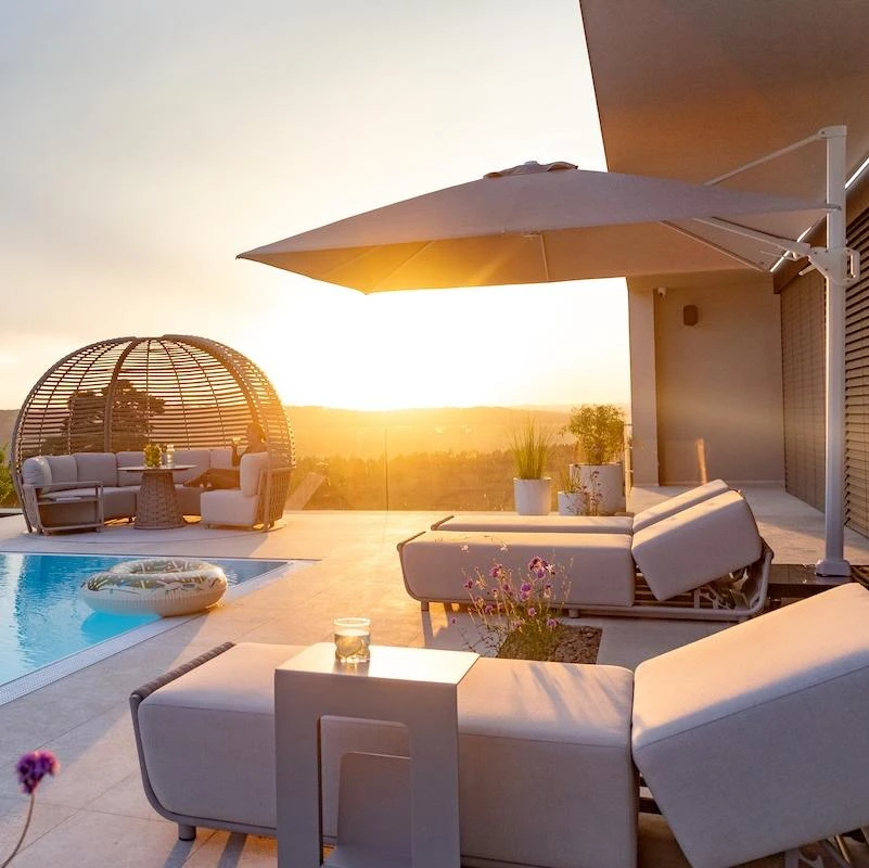 Откройте новое измерение отдыха с роскошной мебелью от Couture Jardin.