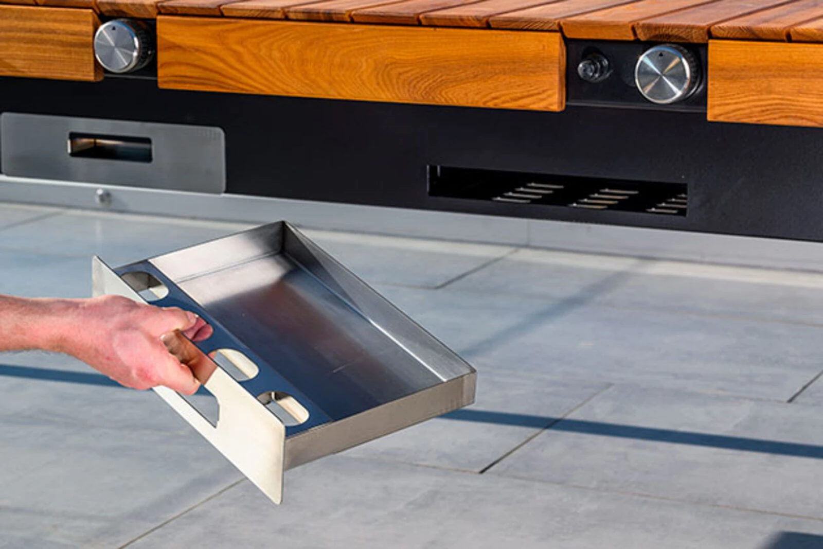 Стол с грилем FESTAVOLO MEDIO