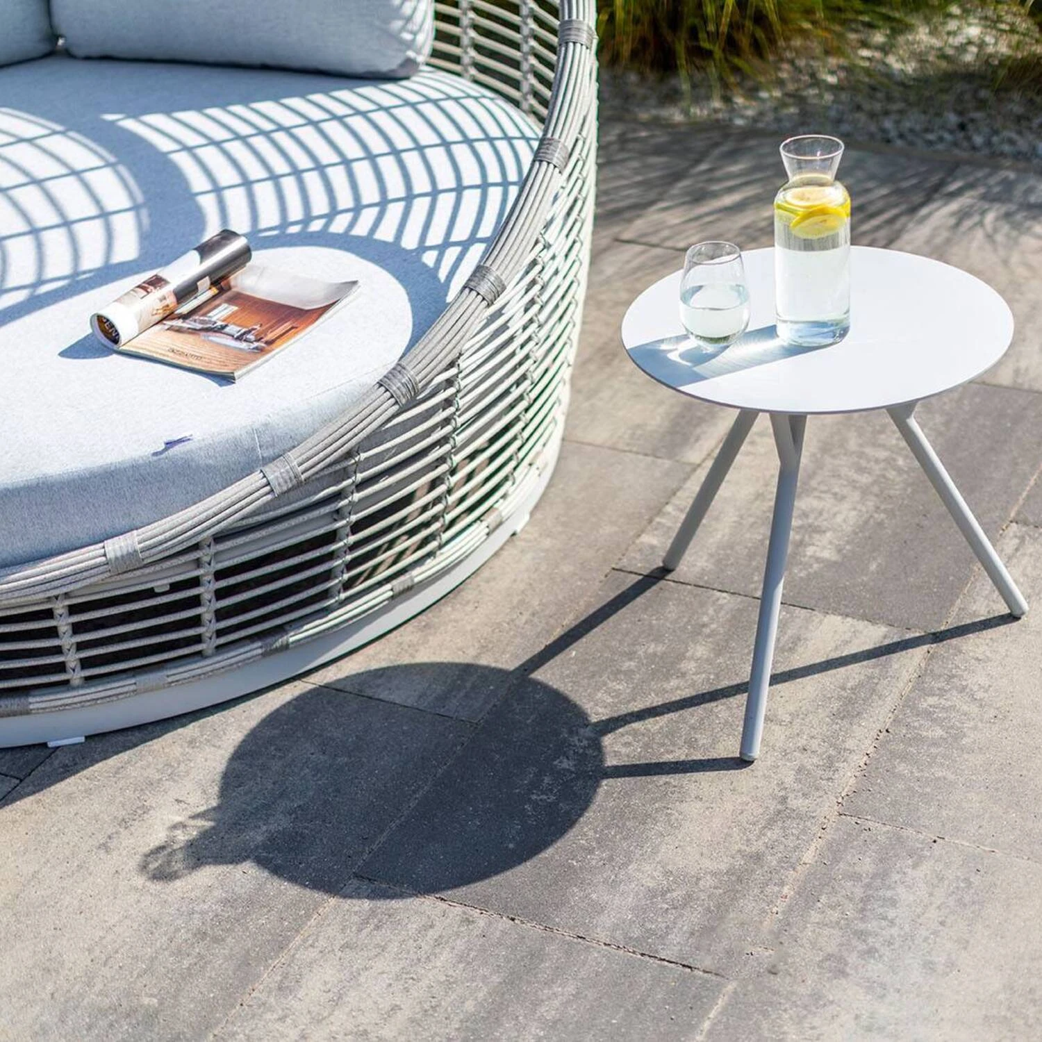 Журнальный столик DJ D60 Светло-серый