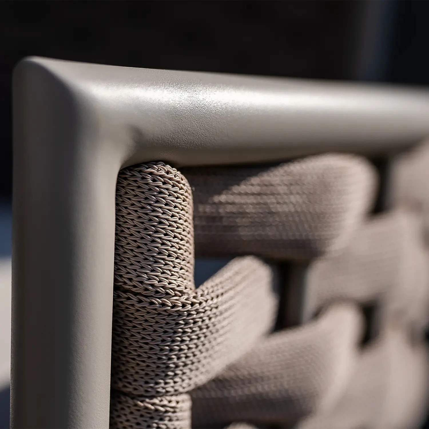 Кресло для отдыха с пуфом LOOP