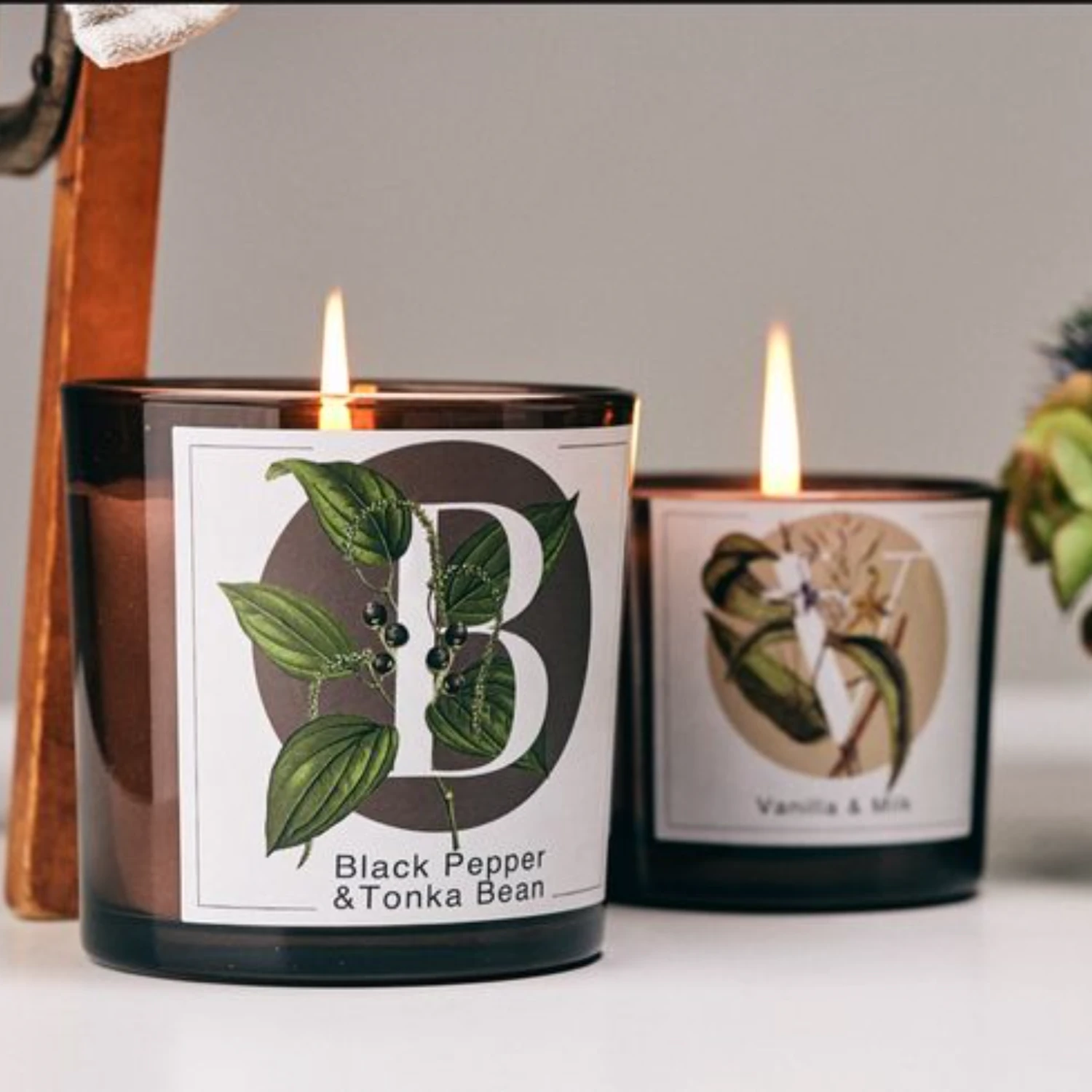 Свеча B «Black Pepper & Tonka Bean» 350