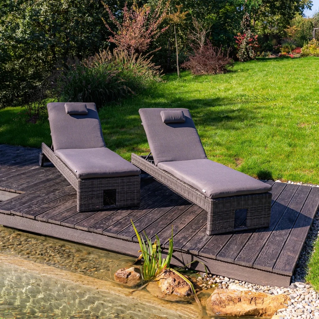 Lezak-ogrodowy-JULIA-royal-szary (1).jpg