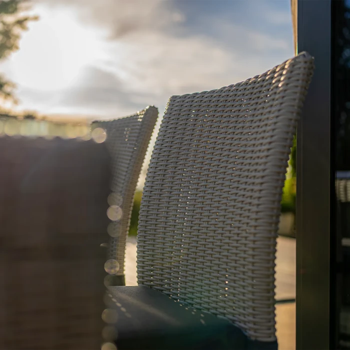 Обеденный комплект RAPALLO 220 + STRATO Белый