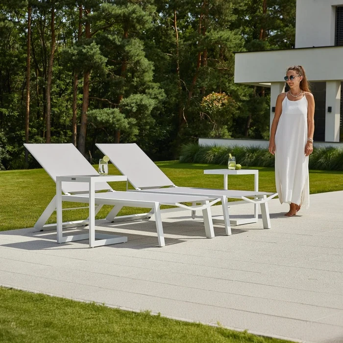 Приставной столик GRENADA Белый