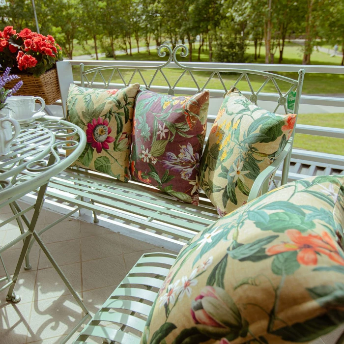 Подушка «AMAZONIA» Бежевая