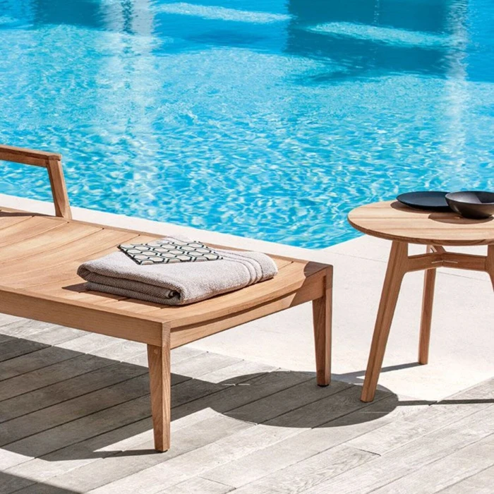 Приставной столик KNIT