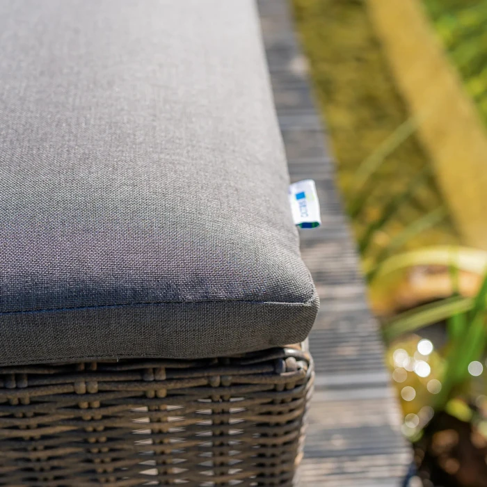 Шезлонг JULIA Песочный