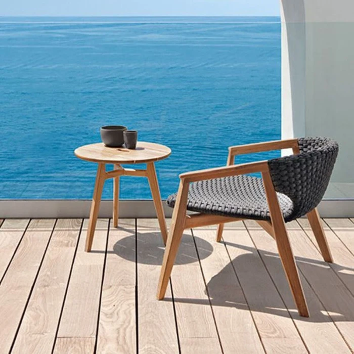 Приставной столик KNIT