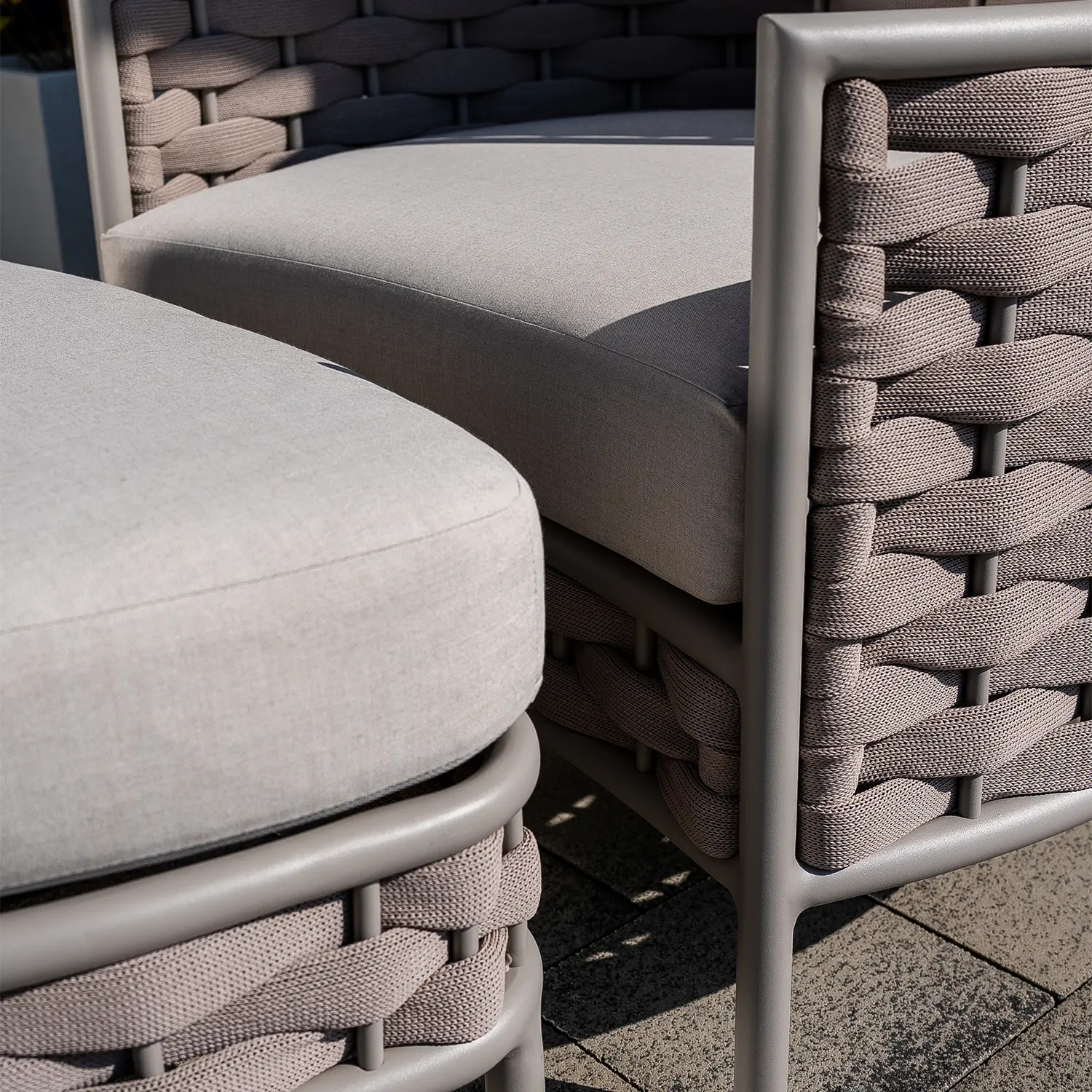 Кресло для отдыха с пуфом LOOP