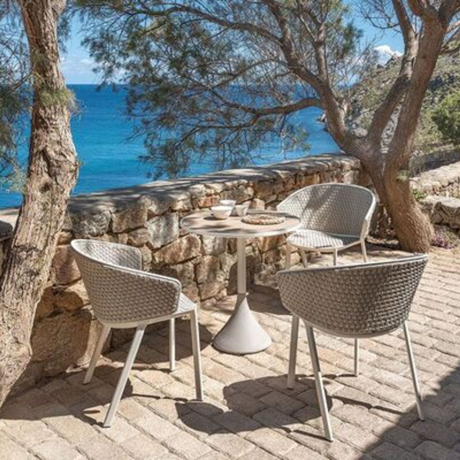 Балконный комплект CONCRETO + PLUVIA