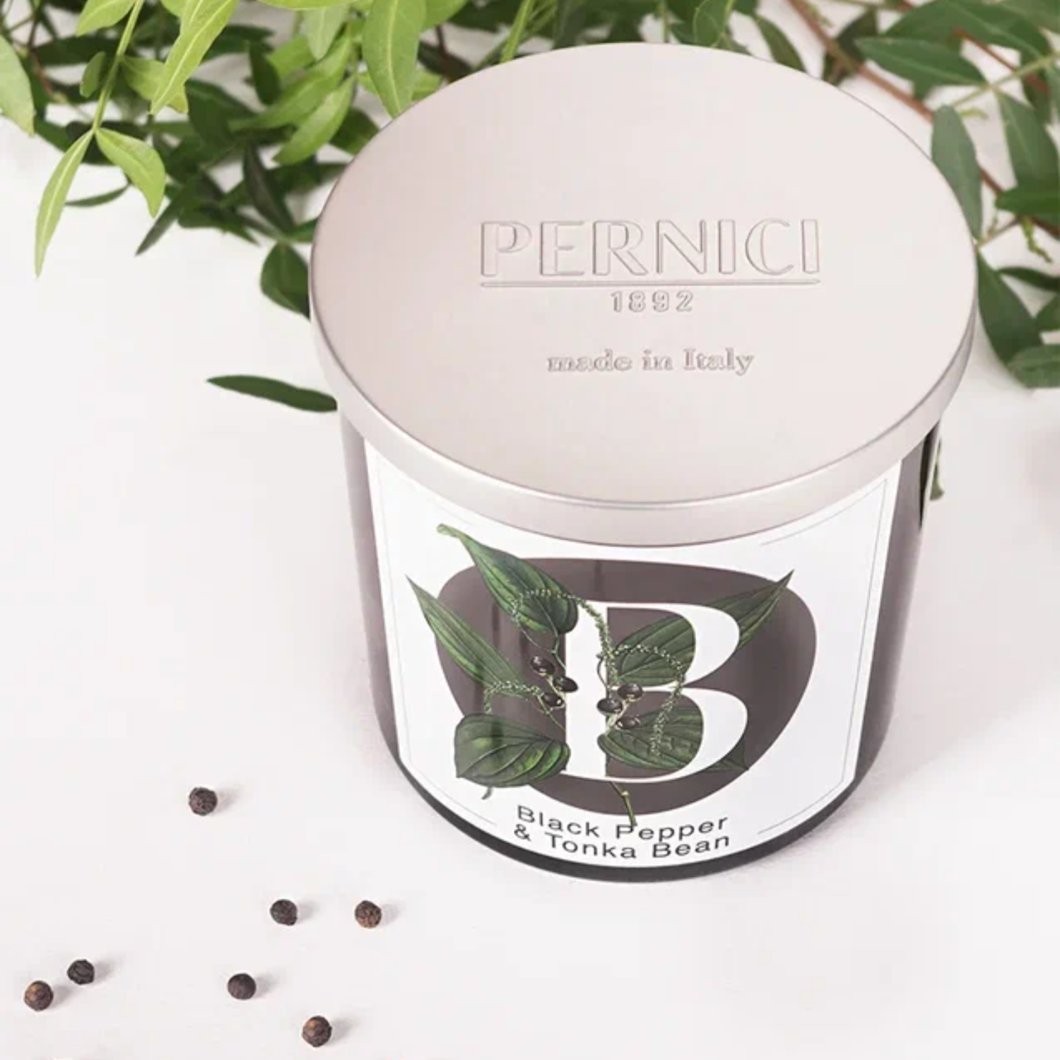 Свеча B «Чёрный Перец и Бобы Тонка» (Black Pepper & Tonka Bean) 350