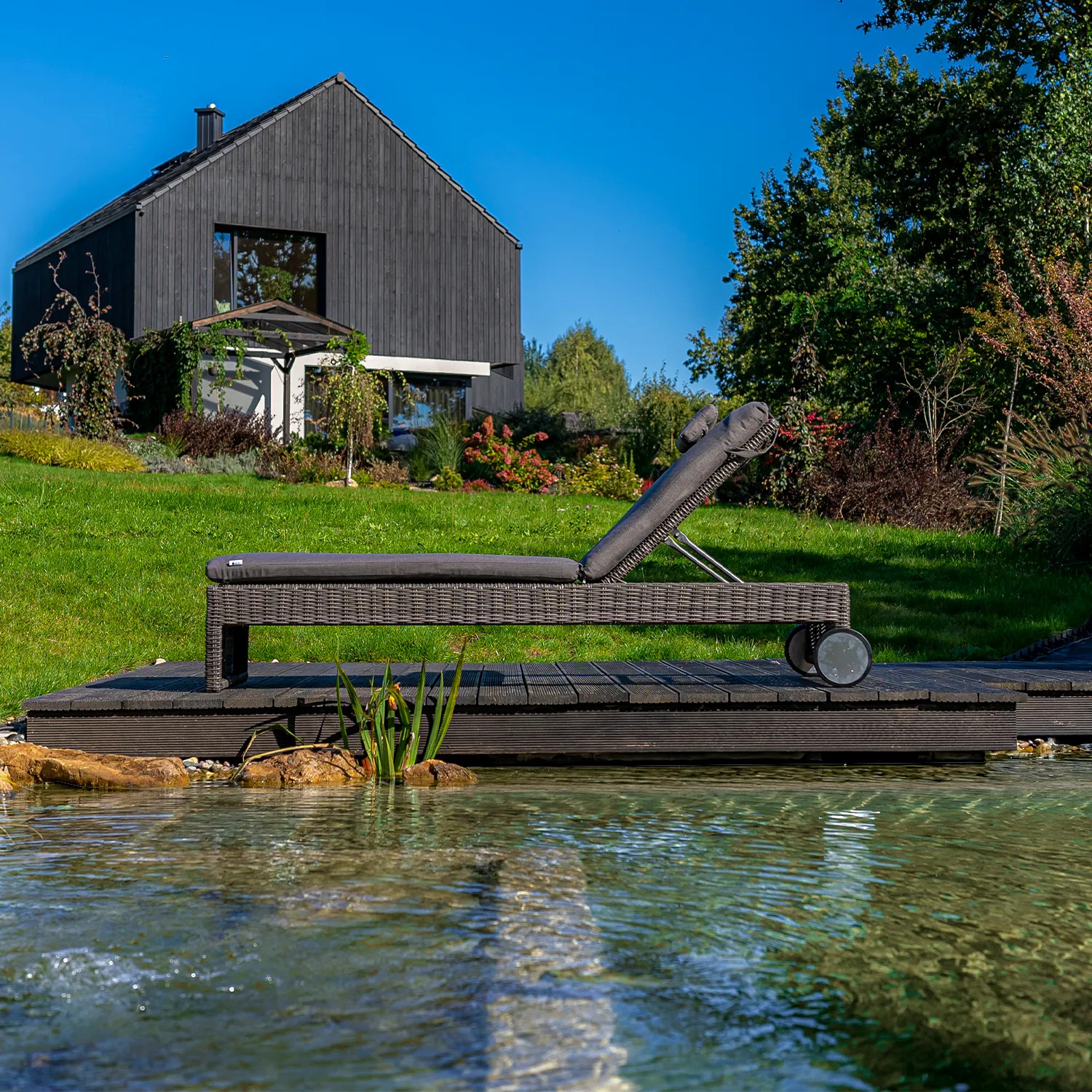 Шезлонг JULIA Серый