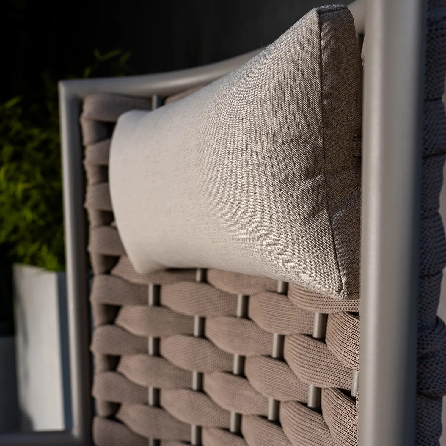 Кресло для отдыха с пуфом LOOP