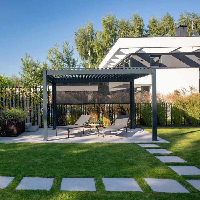 Фасадная роллета для перголы 400 Antracite